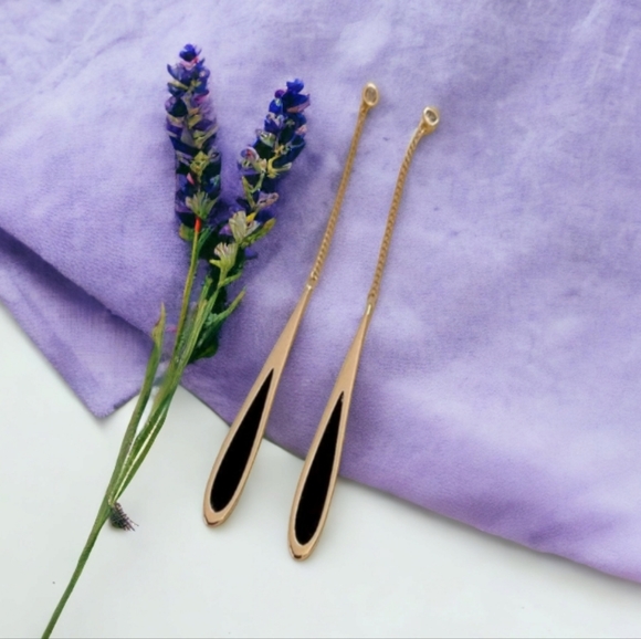 Raindrop Earrings - Picture 6 of 15